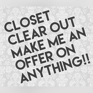 Closet Clear Out Sign